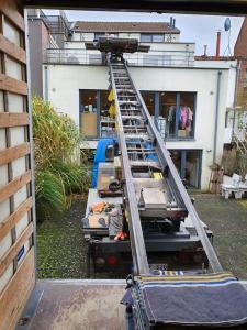 monte-meuble Neder-Over-Heembeek liftservice
